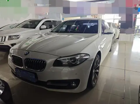 12万多拿下宝马5系，2017款525Li，这价格还要啥自行车？